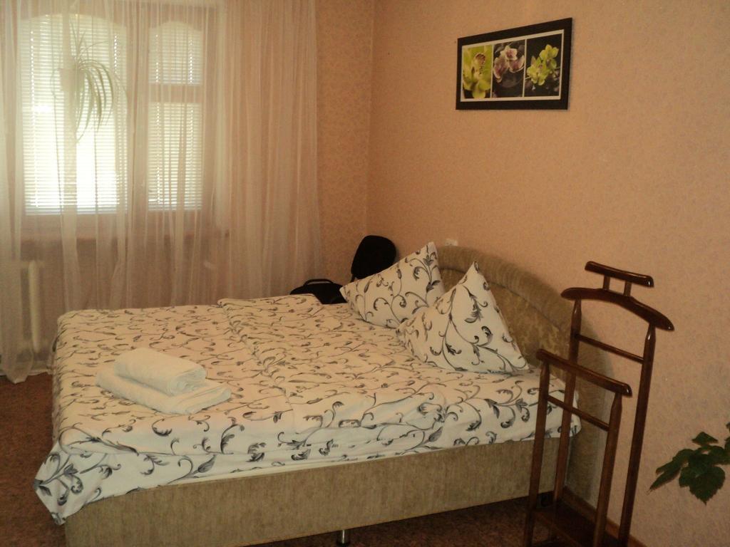 Apartment On Vasylia Stusa St, 2 Bila Tserkva Kamer foto